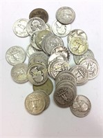 Lot: 36 circulated silver quarters