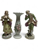 Victorian courting couple figures Lefton vase