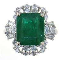 14kt Gold 7.16 ct Natural Emerald & Diamond Ring