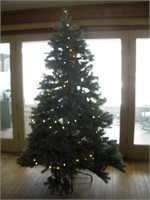 Lighted 7 ft. Christmas Tree w/stand