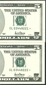 (2 CONS) *STAR* $5 2001 Federal Reserve Note (CU)