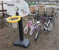 (3) Bicycles & Childrens Basketball Hoop