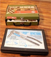 Pop rivetool w/various boxes of pop rivets in case