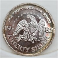 1982 Liberty One Troy Oz Fine Silver Round