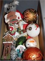 SELECTION OF ORNAMENTS