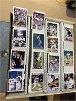 3200 APPROX. 1992 UPPER DECK BASEBALL CARDS