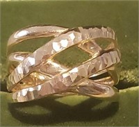 14k Yellow Gold Band Ring Sz 7 Total Weight 3.4g