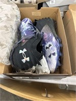 Under armor new in the box size 13 BLUR smoke 2