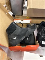 Nike size 11 1/2 black wrestling shoe used