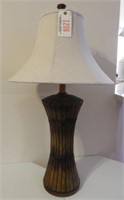 Designer style thatched font table lamp
