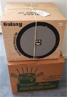Galaxy Deluxe 12” Hassock fan in original box