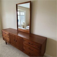 Quality Wood Triple Dresser with Mirror