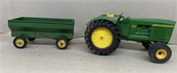 John Deere 5020 tractor with wagon diecast
