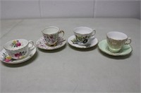 4 Cups & Saucers incl Royal Vale