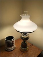 Candle Warmer Table with Glass Shade