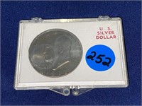 1971-D Eisenhower US Silver Dollar Uncirculated
