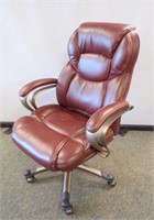 BROWN SWIVEL OFFICE CHAIR W/ARMS