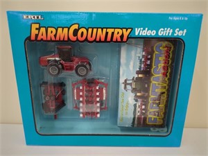 Farm Country Case IH Video Gift Set NIB 1/64