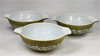 (3) VINTAGE PYREX SPRING BLOSSOM MIXING BOWLS