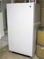Kenmore upright freezer, 16 cu ft, non-working