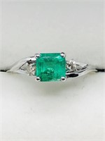 10K White Gold Emerald Diamond Ring