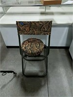 Mossy Oak foldable hunting chair