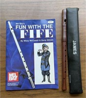 Musical recorder/flute with music