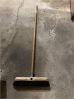 Small Push Broom