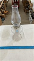 Vintage kerosene lamp ( untested ).