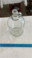 One gallon glass jar.