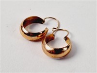.72 Grams 14KT Gold Earrings