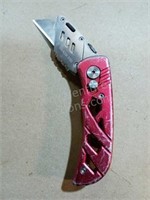 2-Stage Locking Utility Knife w/Secondary Blade &
