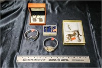 (2) Mens Watches; (2) Sets of Cuff Links; (2) Gold