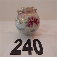 FOOTED ROUND HAND-PAINTED VASE 4 IN