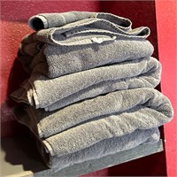 5 Grey Pottery Barn Bath Towels