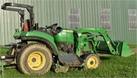 2017 John Deere 2038R diesel 4WD  tractor
