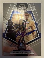 Giants Lawrence Taylor Signed Card with COA