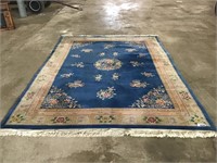 LARGE AREA RUG 9 ft x 12 ft