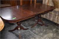Vintage Mahogany Duncan Phyfe Table