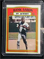 1972 Topps #300 Hank Aaron In Action  BravesCard