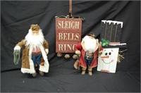 Christmas Decor- 20" Western Santas & Wood Signs