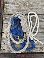 3 COTTON LEAD ROPES (WHITE & BLUE)