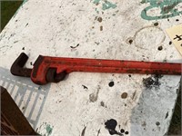 24" Pipe Wrench