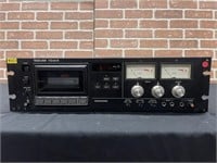 Tascam 112 MK II rackmountable cassette deck