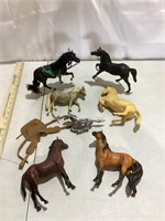 Horses, Breyer and other, Mustang Emblem