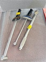 3 TORQUE WRENCHES