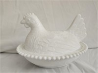 White Milk Glass Hen On Nest