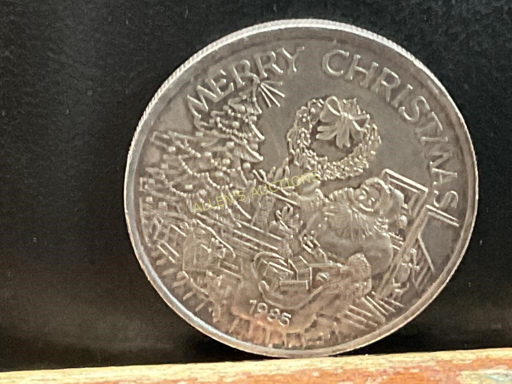 1985 MERRY CHRISTMAS SILVER ROUND
