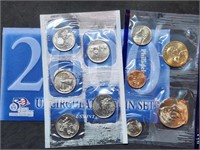 2000 Philadelphia 10-Coin Mint Set in Envelope