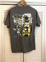 JOE GIBBS NASCAR RACING T-SHIRT LARGE